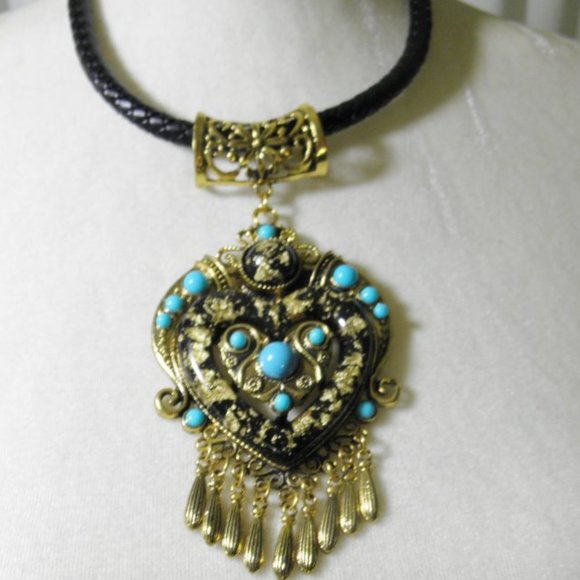 Boho Tassel and Heart Turquoise Pendant - Picture 9 of 12